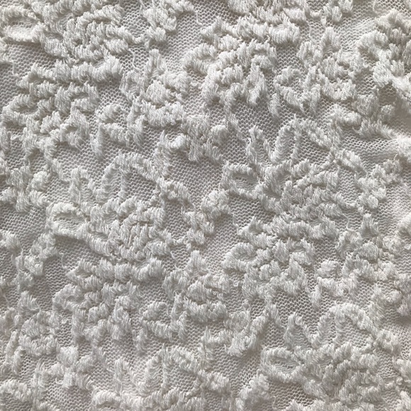 GUESS Open Back Lace Cream Dress with Scallop Details - Picture 7 of 10